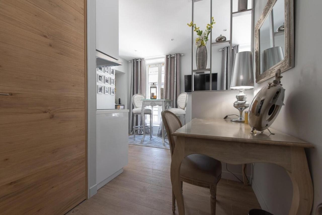 Le Petit Prince- Studio Cosy 2 Pers -Metro Valmy Lyon Luaran gambar