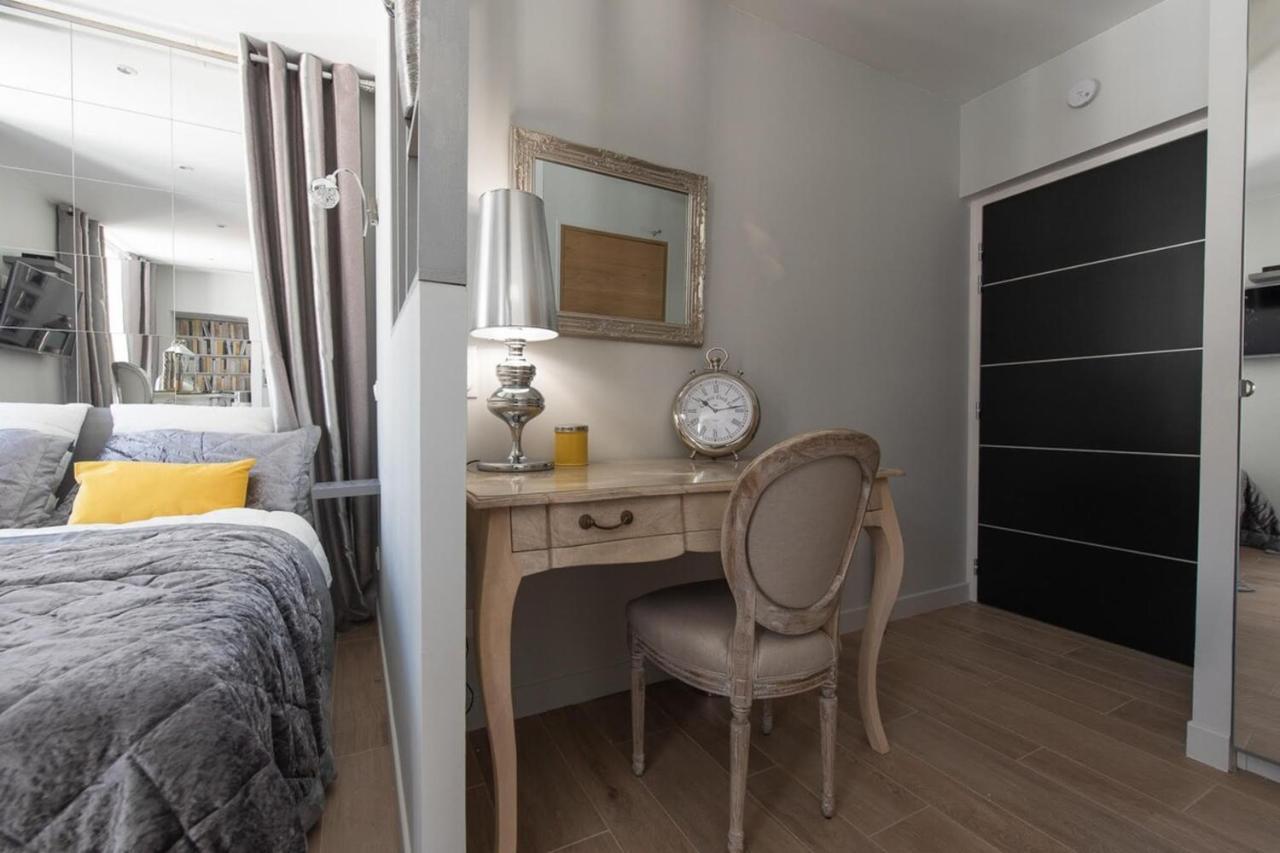 Le Petit Prince- Studio Cosy 2 Pers -Metro Valmy Lyon Luaran gambar