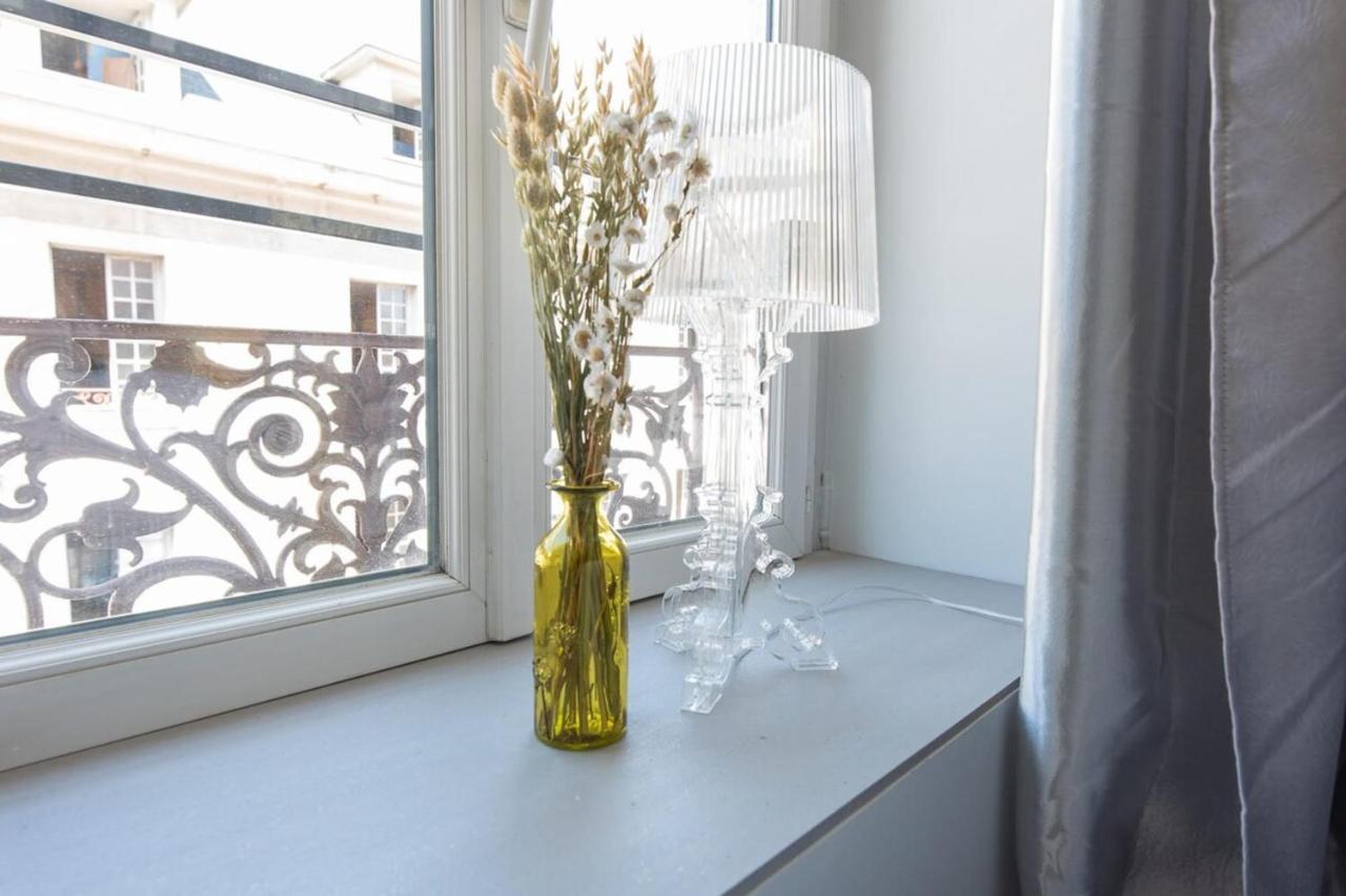 Le Petit Prince- Studio Cosy 2 Pers -Metro Valmy Lyon Luaran gambar